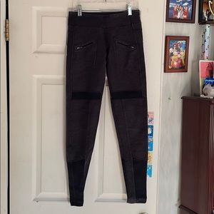 Lululemon athletic leggings